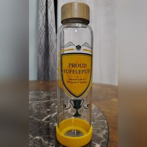 HARRY POTTER 16 Oz Glass Tumbler "Proud Hufflepuff"
